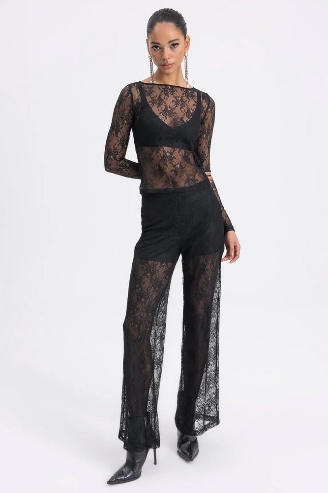 KISA ASTARLI DANTEL PANTOLON