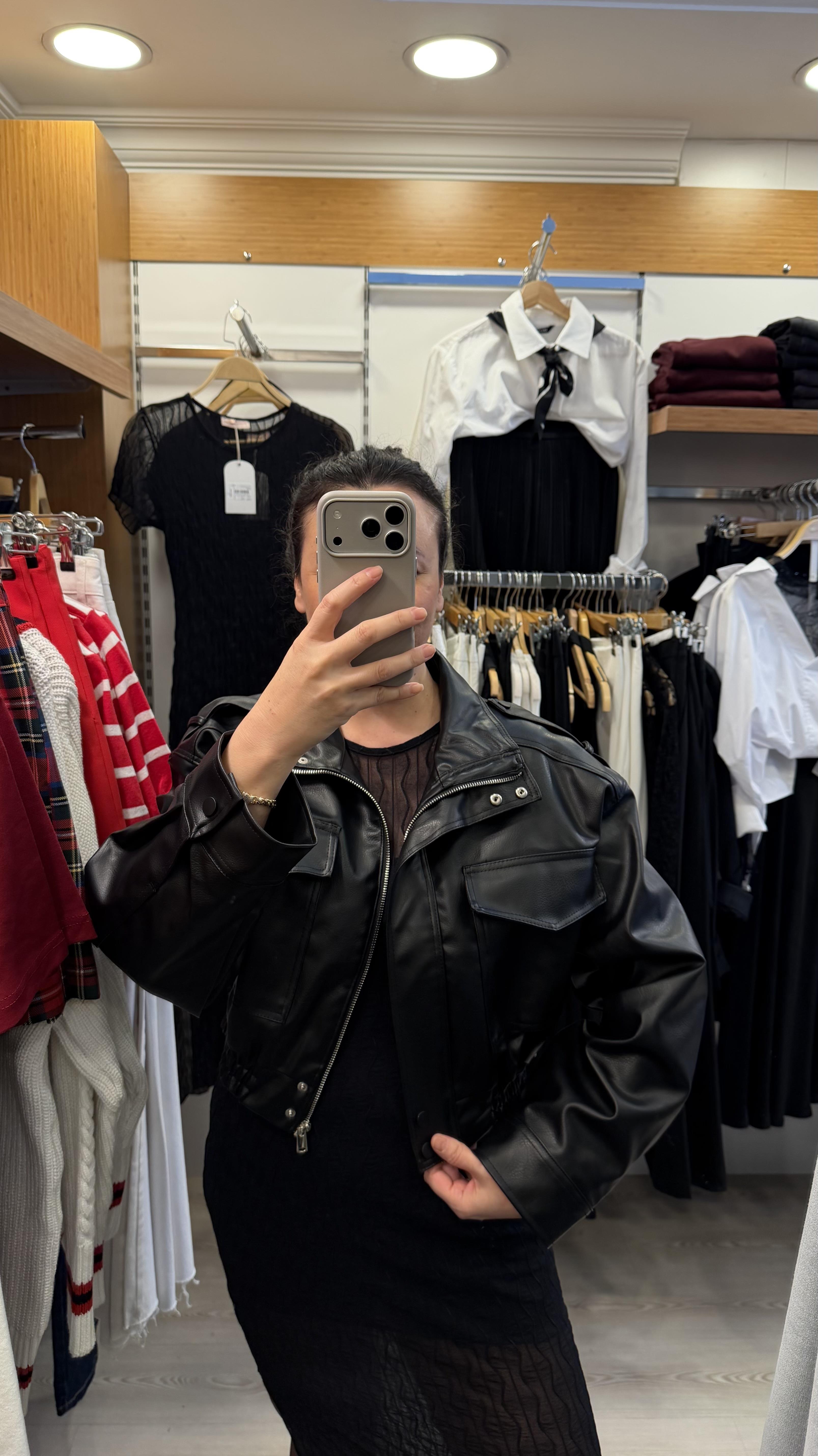 APOLETLİ BOMBER  DERİ CEKET