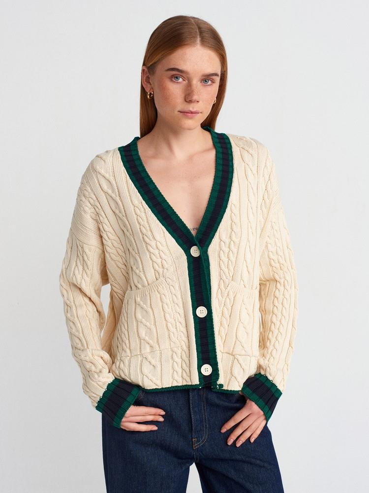 CEPLİ ÇİZGİLİ KOLEJ HIRKA