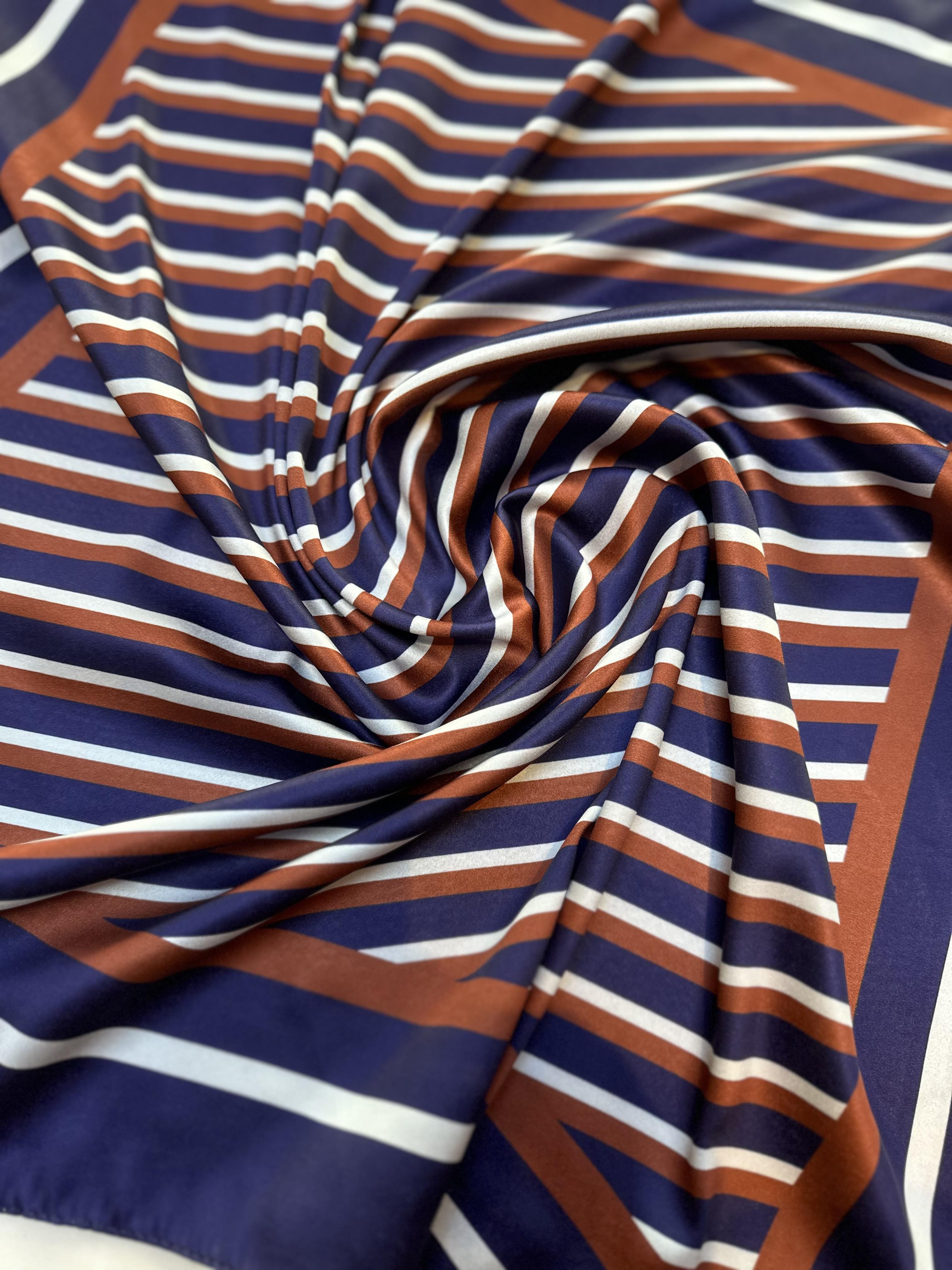 EĞİK ÇİZGİLİ FULAR