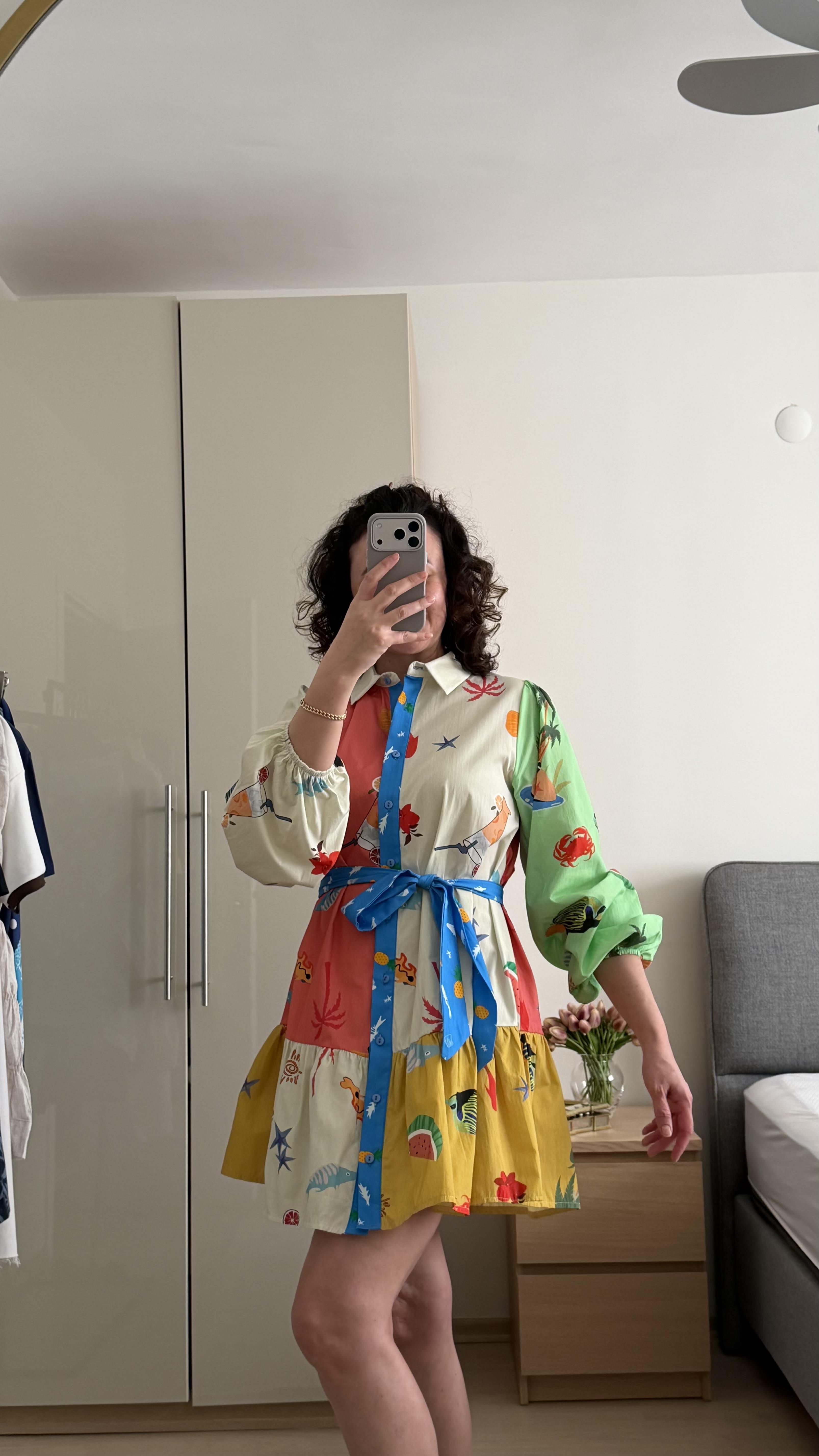 YAZ TEMALI BALON KOL ELBİSE