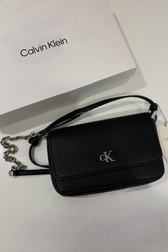 CALVIN KLEIN ÇANTA