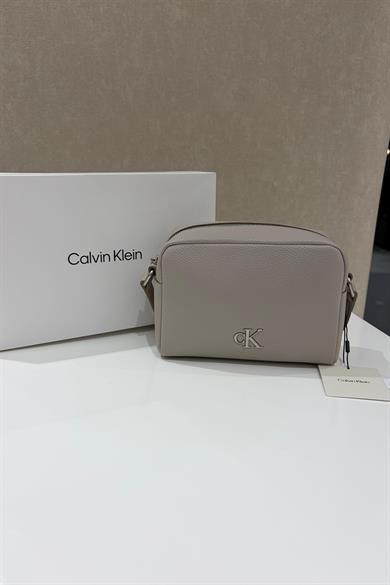 CALVIN KLEIN ÇANTA