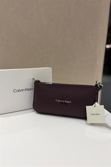 CALVIN KLEIN ÇANTA
