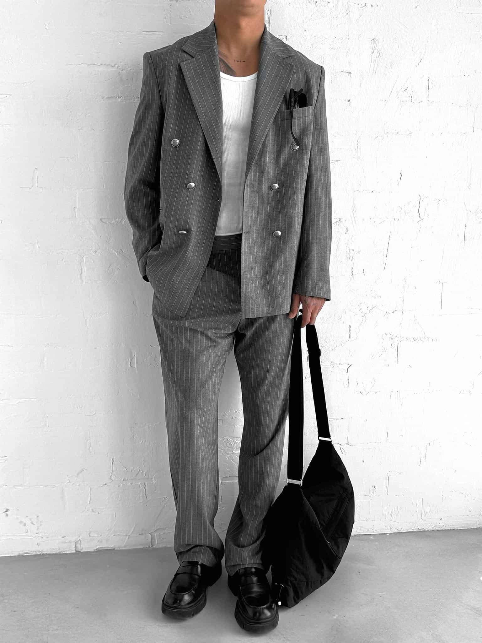 Erkek Çizgili Oversize Kruvaze Takım Elbise Gri