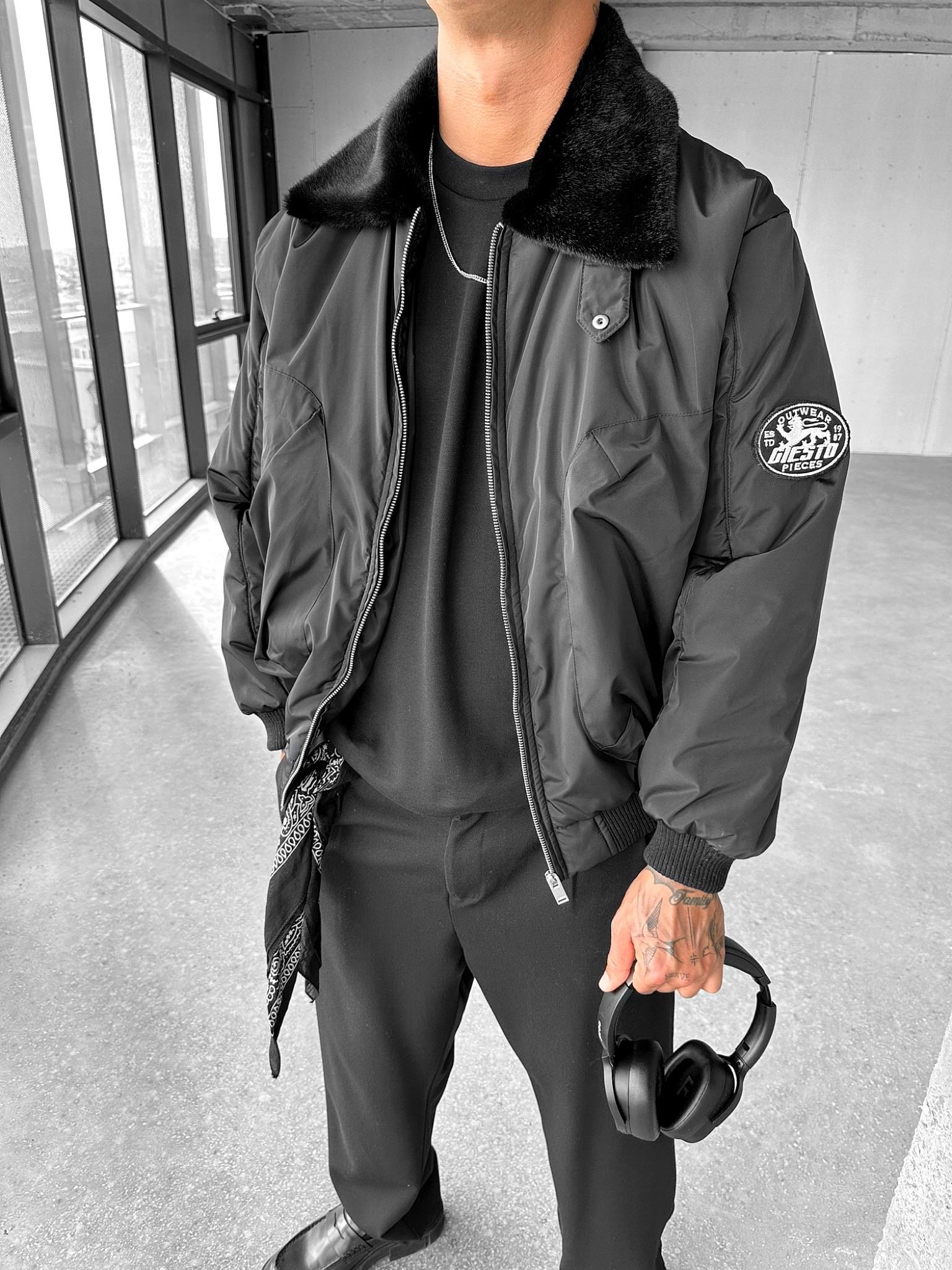 Erkek Oversize Yakalı Fermuarlı Cepli Mont Siyah