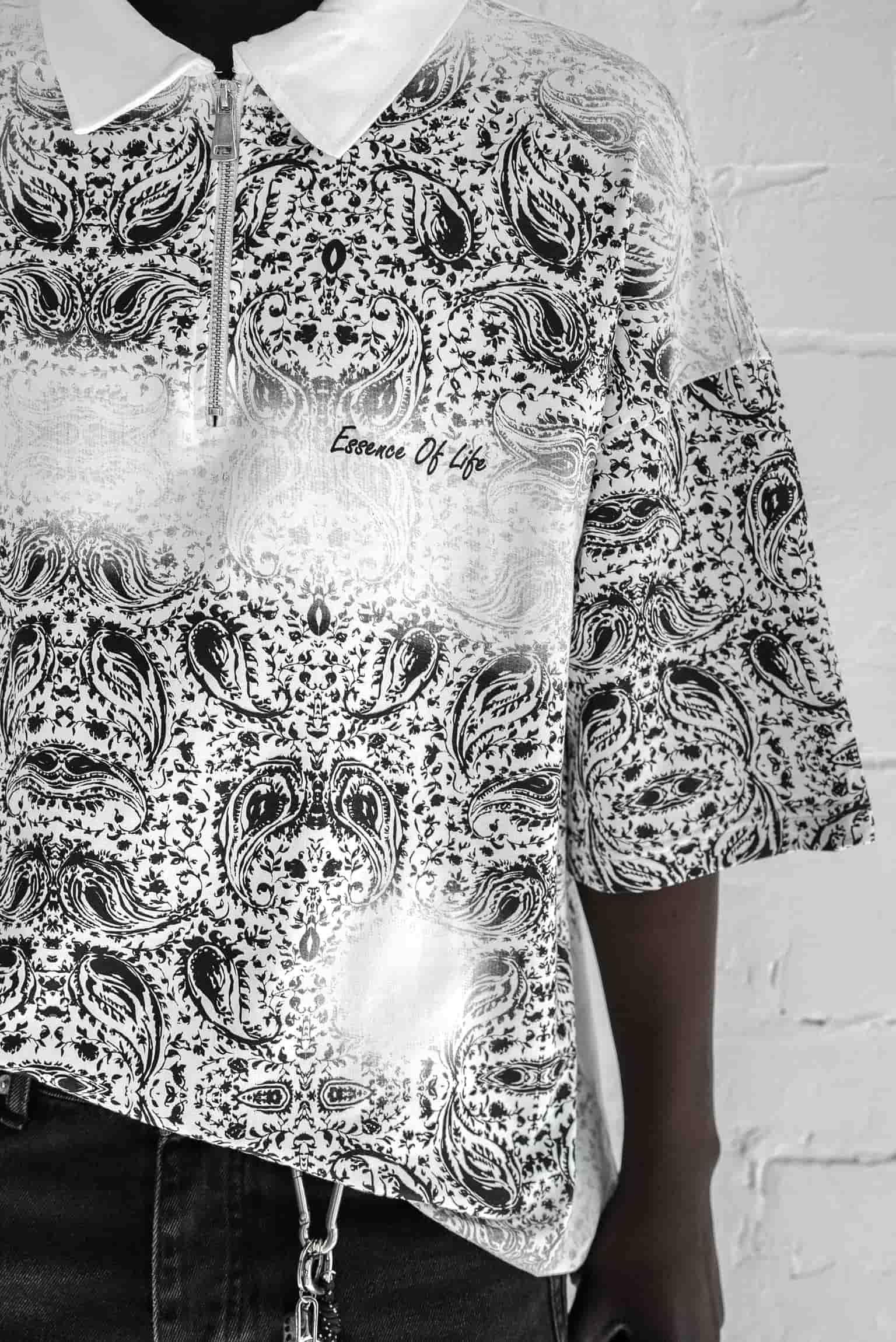 Erkek Polo Yaka Yarım Fermuarlı Baskılı T-Shirt Beyaz