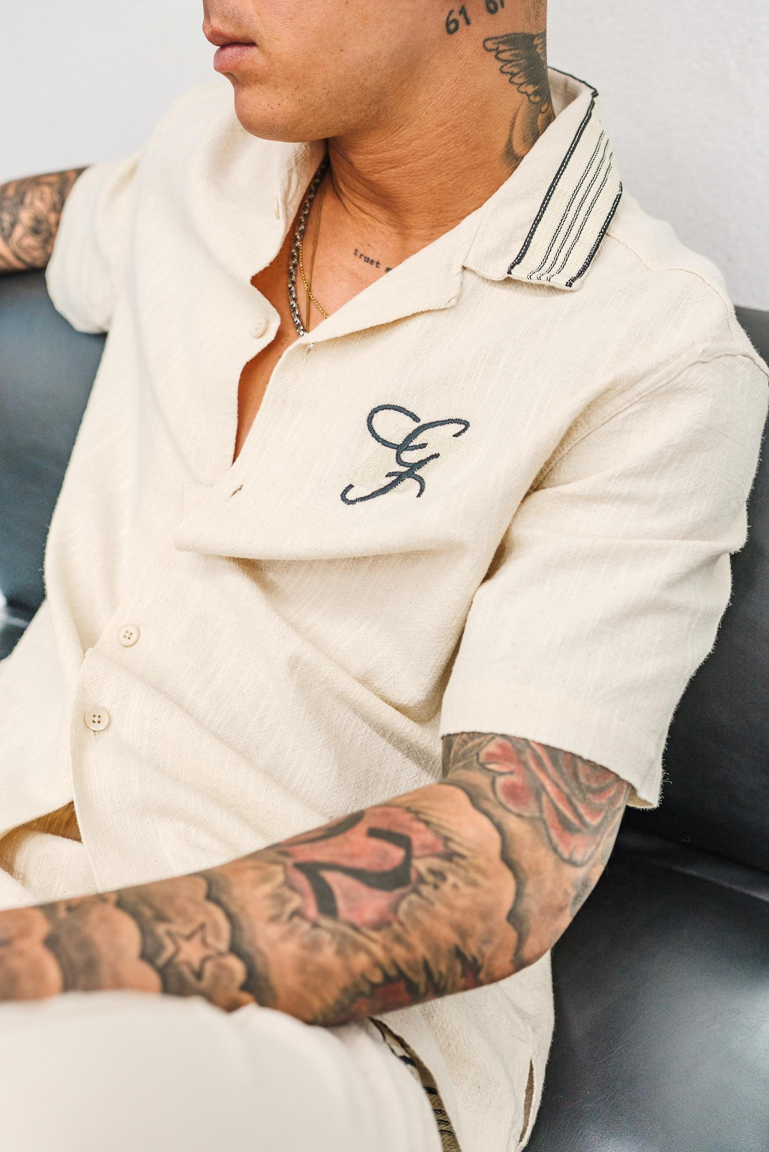 Erkek Relax Fit Keten Görünümlü Nakışlı Gömlek Bej