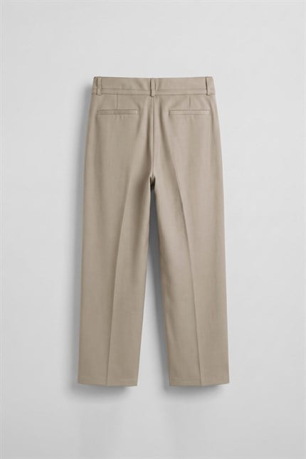 Erkek Baggy Fit Kemer Detaylı Gabardin Kumaş Pantolon Bej