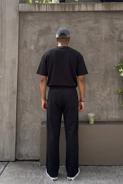 Erkek Baggy Fit Nakış Detaylı Basic Eşofman Altı Siyah