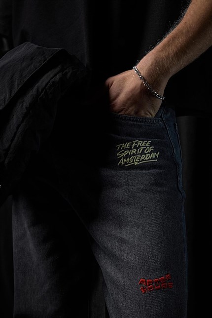 Erkek Baggy Fit Nakışlı Frayed Jean Pantolon Siyah
