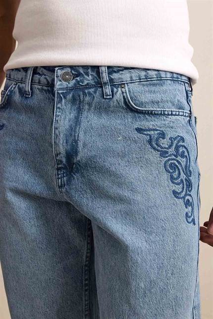 Erkek Baggy Nakış Detaylı Jean Pantolon Mavi
