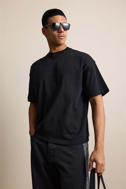 Erkek Boxy Fit Basic %100 Pamuklu T-Shirt Siyah