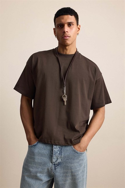 Erkek Boxy Fit Basic %100 Pamuklu T-Shirt Kahverengi