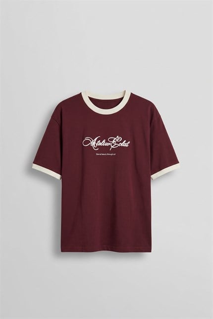 Erkek Boxy Fit Nakış Detaylı Kontrast Yaka T-Shirt Bordo