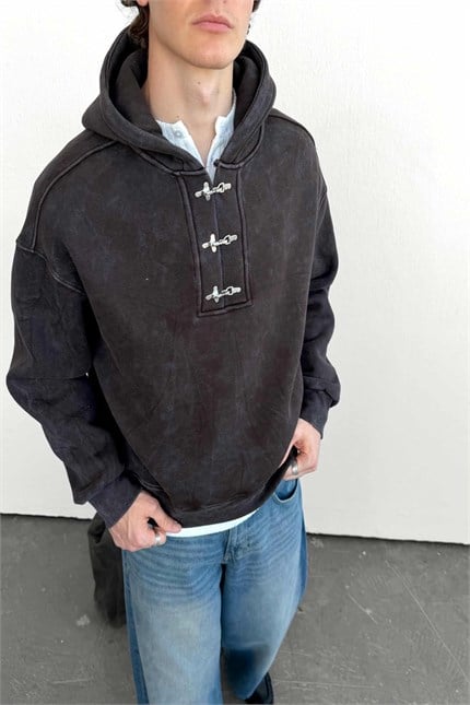 Erkek Boxy Fit Yıkamalı Metal Tokalı Kapüşonlu Sweatshirt Füme
