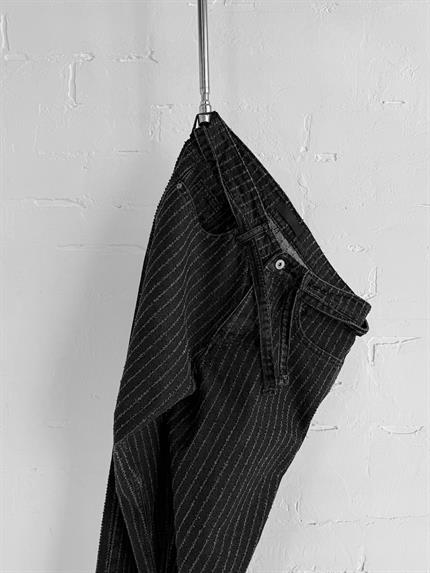 Erkek Desenli Kemer Detaylı Baggy Fit Jean Siyah