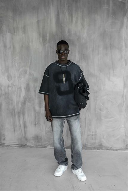 Erkek Dikiş Detaylı Waffle Kumaş Oversize T-Shirt Siyah