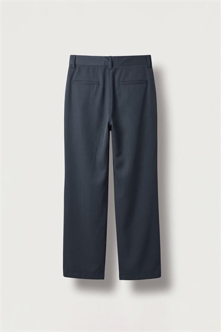 Erkek Flare Fit Dökümlü Kumaş Pantolon Lacivert