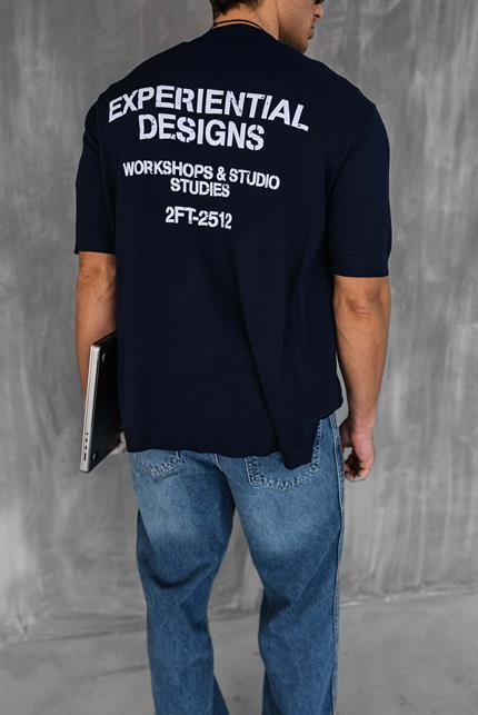 Erkek Kabartma Baskılı Esnek Regular Fit Triko T-Shirt Lacivert