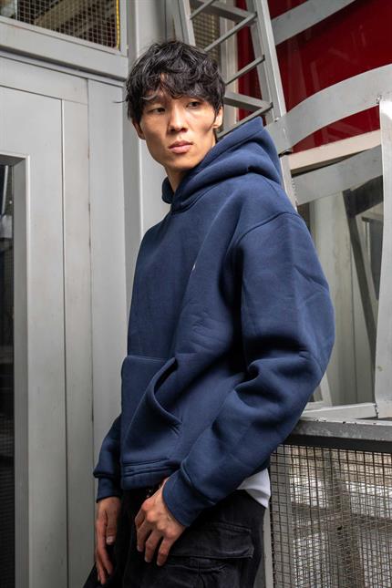 Erkek Kabartmalı Baskılı Kapüşonlu Hoodie Lacivert