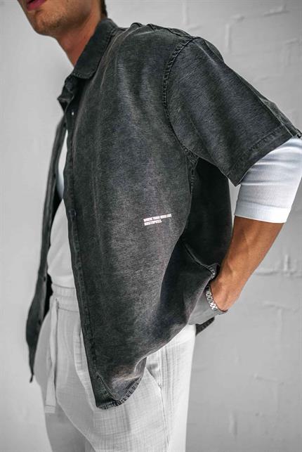 Erkek Kısa Kollu Desen Baskılı Yıkamalı Oversize Gömlek Siyah