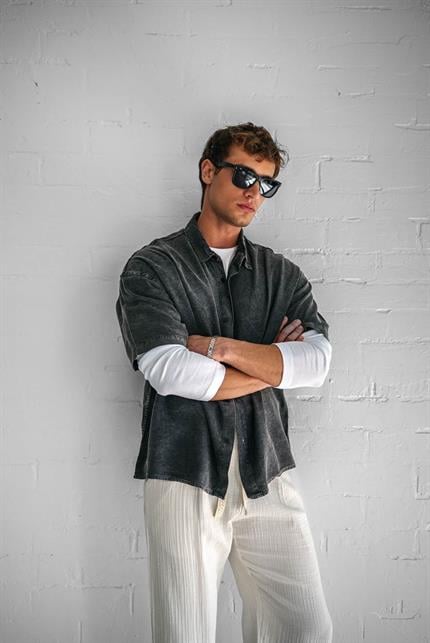 Erkek Kısa Kollu Desen Baskılı Yıkamalı Oversize Gömlek Siyah