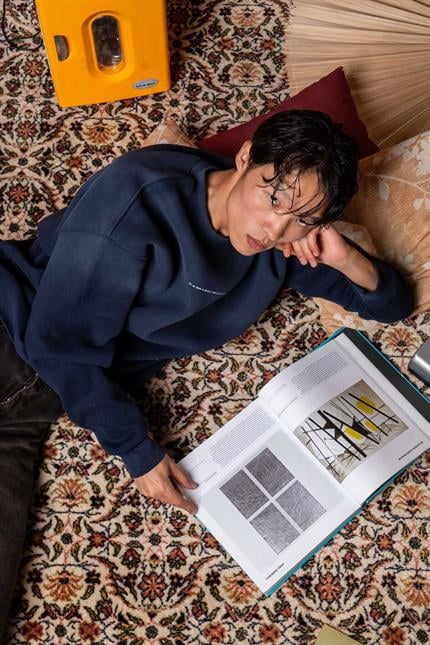 Erkek Minimal Yazı Detaylı Yıkamalı Sweatshirt Lacivert