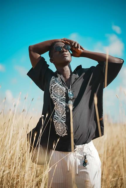 Erkek Nakış Desenli Kısa Kollu Süper Oversize Gömlek Siyah