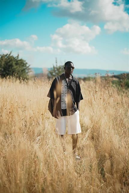 Erkek Nakış Desenli Kısa Kollu Süper Oversize Gömlek Siyah