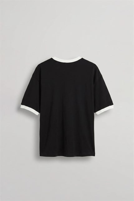 Erkek Nakış Detaylı Kontrast Bisiklet Yaka Boxy Fit T-Shirt Siyah