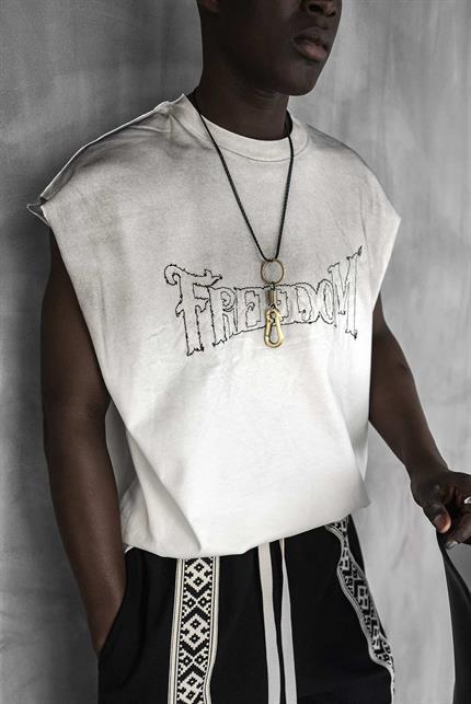 Erkek Önü İşlemeli Oversize Yıkamalı Kolsuz T-Shirt Ekru