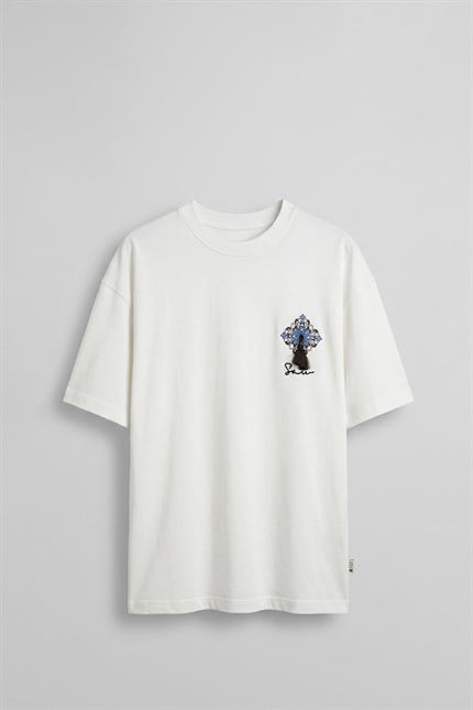 Erkek Oversize Bozkır Atı 3D Sırt Baskılı T-Shirt Beyaz