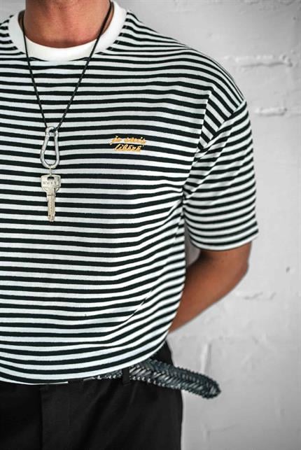 Erkek Oversize Çizgili Rahat T-Shirt Siyah