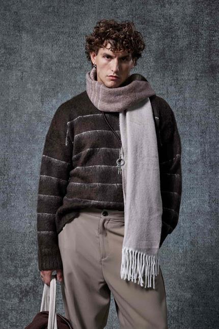 Erkek Oversize Çizgili Tüylü Triko Kazak Kahverengi