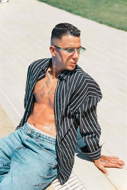 Erkek Oversize Çizgili Uzun Kollu Dokulu Gömlek Siyah