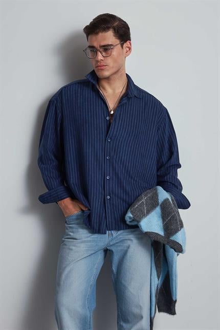 Erkek Oversize Çizgili Uzun Kollu Gömlek Lacivert