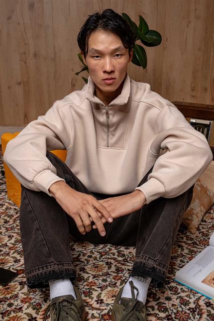 Erkek Oversize Dik Yaka Yarım Fermuarlı Sweatshirt Bej