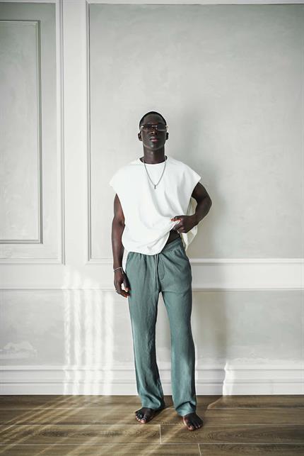 Erkek Oversize Dokulu Yuvarlak Yaka Kolsuz T-Shirt Beyaz