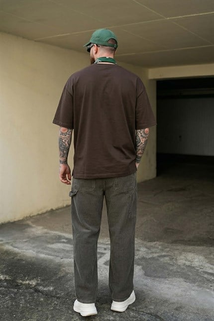 Erkek Oversize Esnek Kumaş Basic T-Shirt Kahverengi