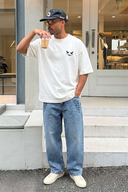 Erkek Oversize Fermuar Detaylı Minimal Nakışlı T-Shirt Ekru