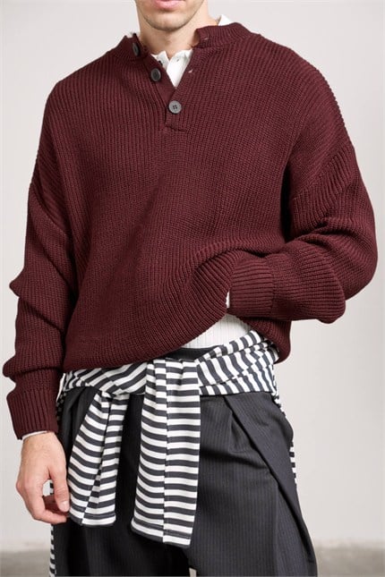 Erkek Oversize Henley Yaka Triko Kazak Bordo