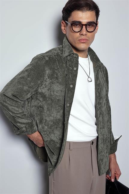 Erkek Oversize Kadife Dokulu Uzun Kollu Gömlek Haki Yeşil