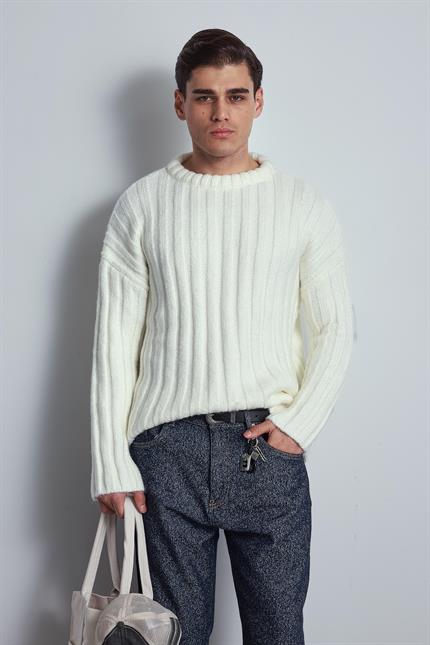 Erkek Oversize Kalın Fitilli Triko Kazak Ekru