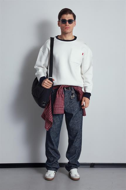 Erkek Oversize Kontrast Detaylı Sweatshirt Beyaz