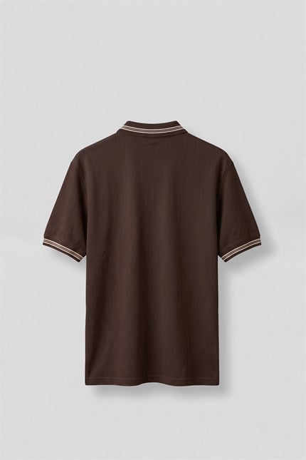 Erkek Oversize Kontrast Detaylı Triko Polo Yaka T-Shirt Kahverengi