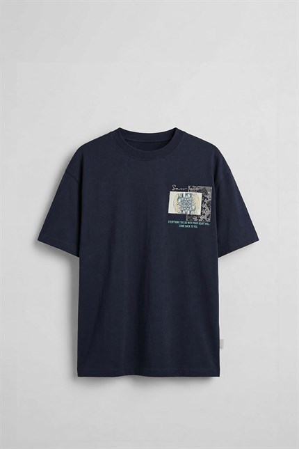Erkek Oversize Nakış Detaylı Anadolu Motifi T-Shirt Lacivert