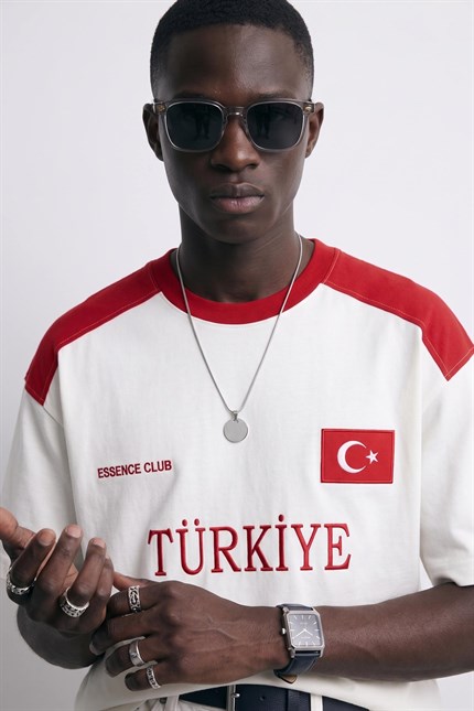 Erkek Oversize Nakışlı Ülke Temalı Forma T-Shirt Ekru/Kırmızı