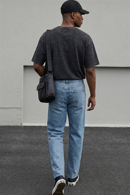 Erkek Oversize Patchwork Nakışlı T-Shirt Siyah