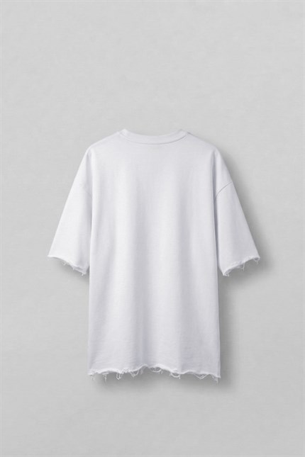 Erkek Oversize Püskül Detaylı Basic Örme T-Shirt Beyaz